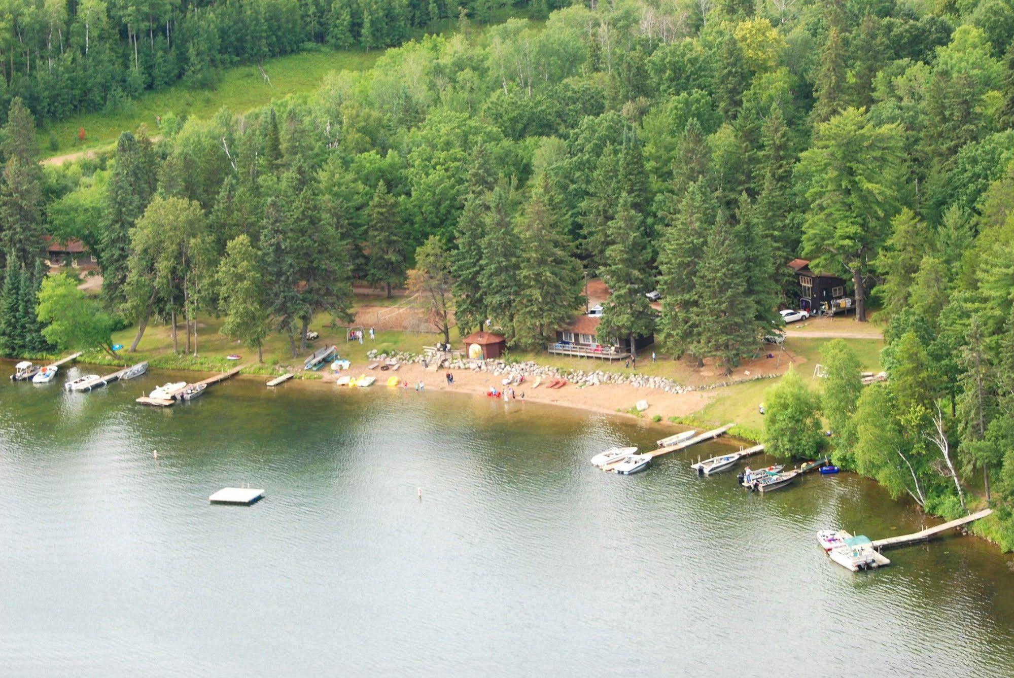 Crow Wing Crest Resort Akeley Exterior photo